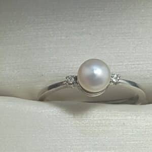 6194 LPP Sterling Silver Ring with .04 Diamond TW