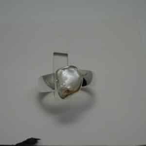SWA92  NAT LPP PEARL STERLING SILVER RING